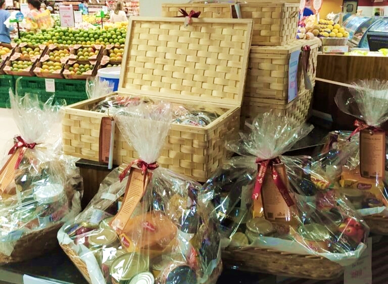 Mercadinhos São Luiz conta com quatro opções de cestas para presentear neste Natal