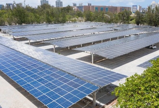 Unifor instala usina solar na cobertura do novo estacionamento do seu campus