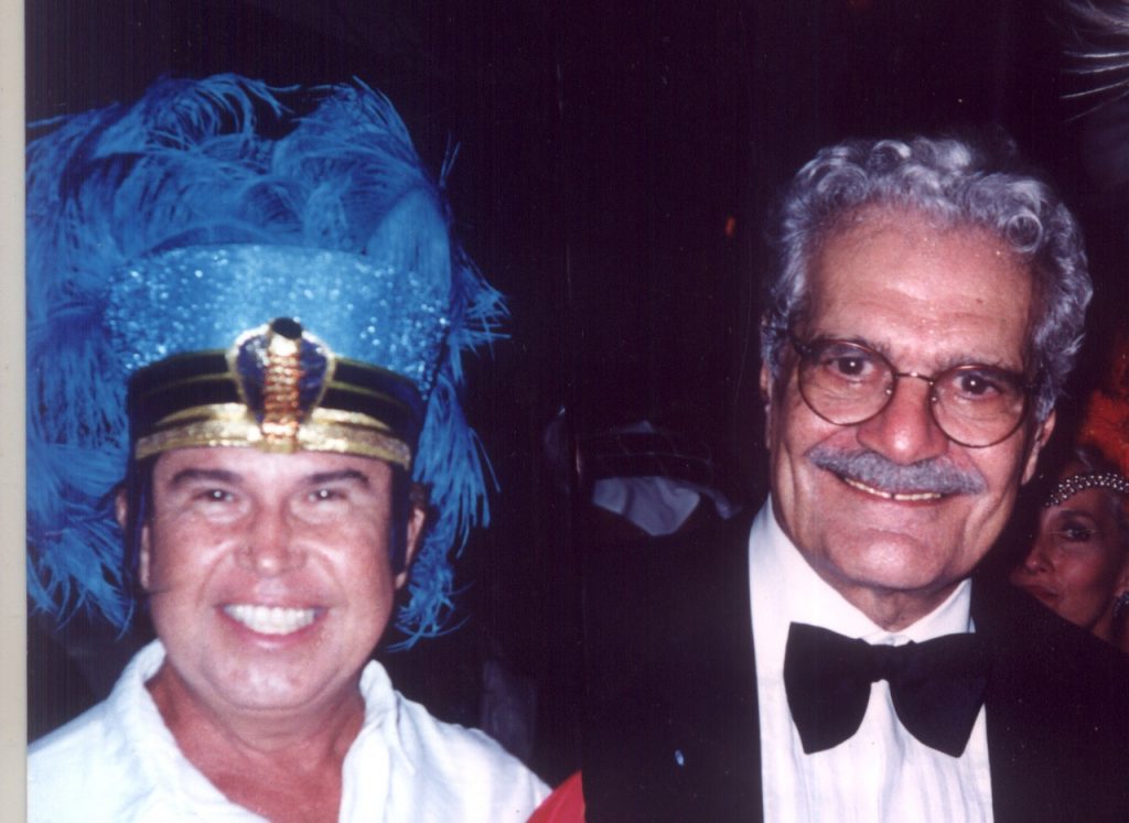 
				Lalá Medeiros
				