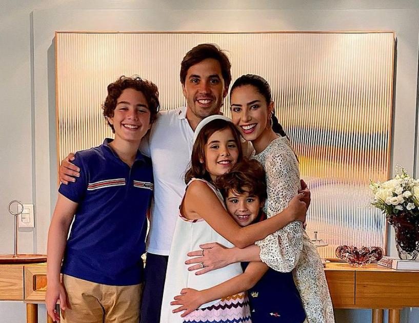 Netinho Bayde troca de idade em comemoração intimista com a família Netinho Bayde troca de idade em comemoração intimista com a família