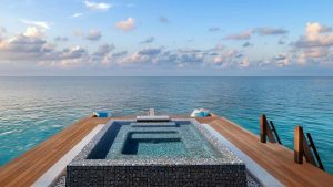 5d60067477e5a9300c73b161 Viaggio Alle Maldive Waldorf Astoria Maldives 3 Bedroom Overwater Villa 3