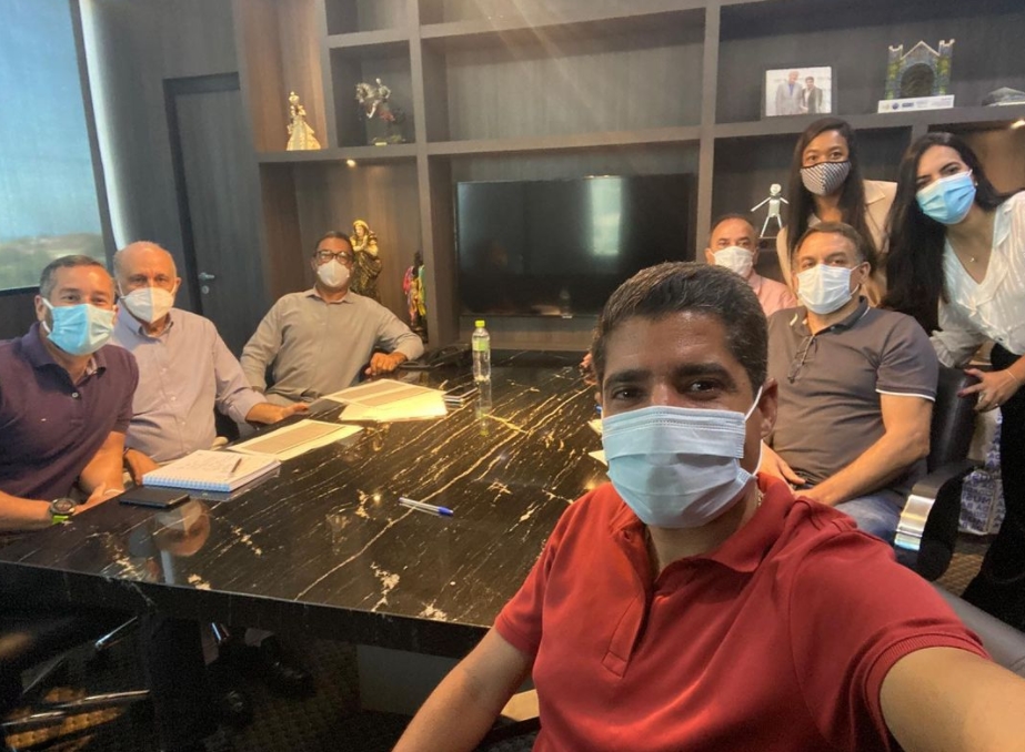 Ex-prefeito de Salvador, ACM Neto abre escritório político na capital baiana Ex-prefeito de Salvador, ACM Neto abre escritório político na capital baiana