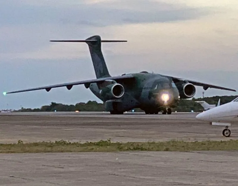 Colômbia compra dois KC-390 da Embraer e amplia presença da fabricante no mercado de defesa