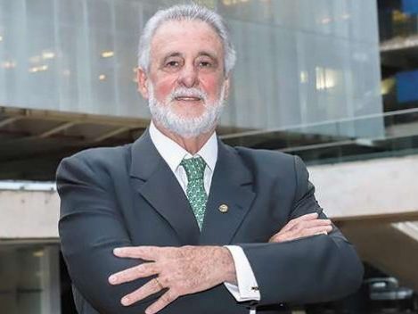 Carlos Melles alerta que MEIs devem ficar atentos às obrigações do início de ano Carlos Melles alerta que MEIs devem ficar atentos às obrigações do início de ano