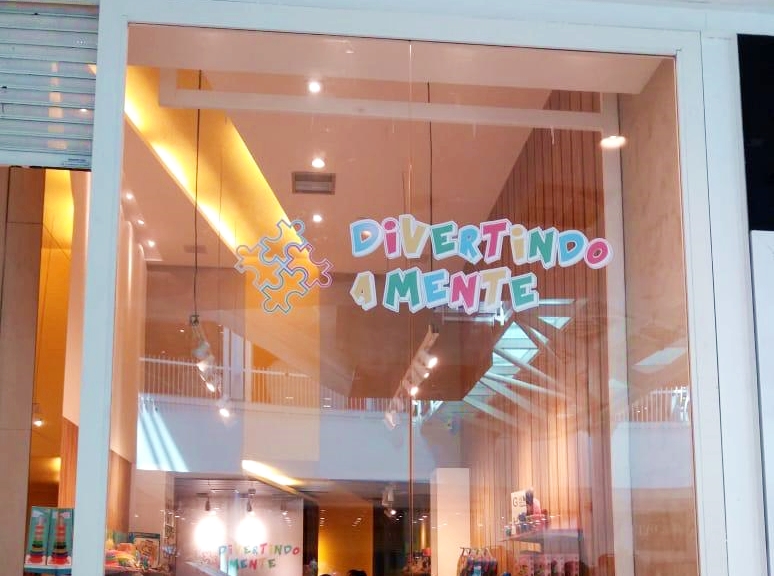 Shoppings do Grupo JCPM contam com loja do projeto social Divertindo a Mente
