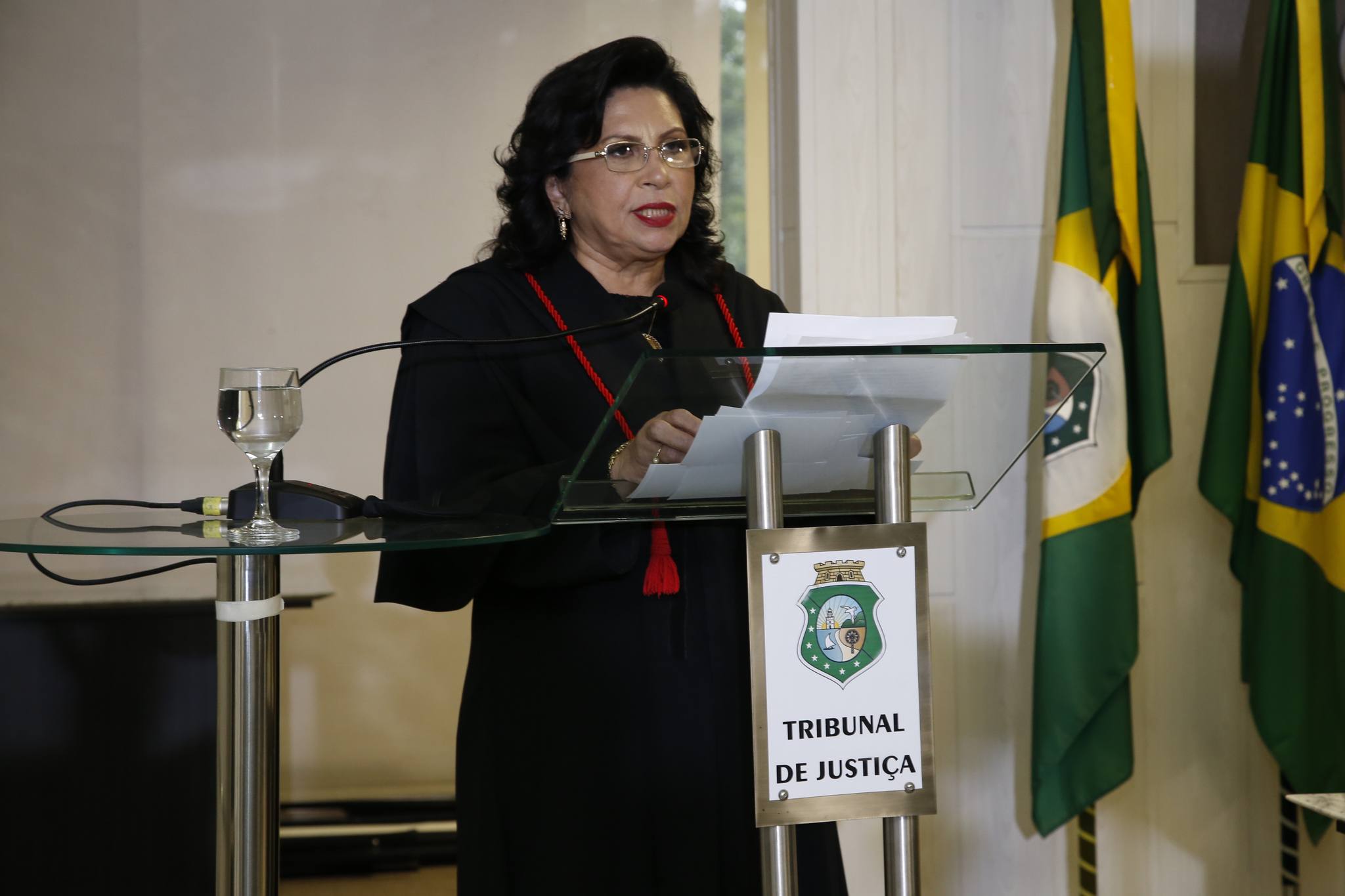 Em cerimônia virtual, Nailde Pinheiro toma posse como presidente do TJCE