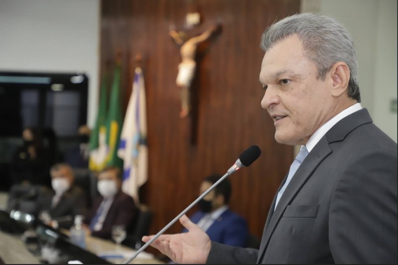 Na Câmara Municipal - Sarto toma posse como prefeito de Fortaleza e reafirma compromisso com redução de desigualdades