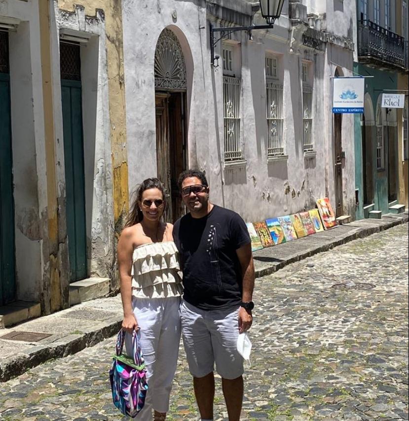 Gabriela Ventura e Fernando Diniz curtem dias de relax em Salvador
