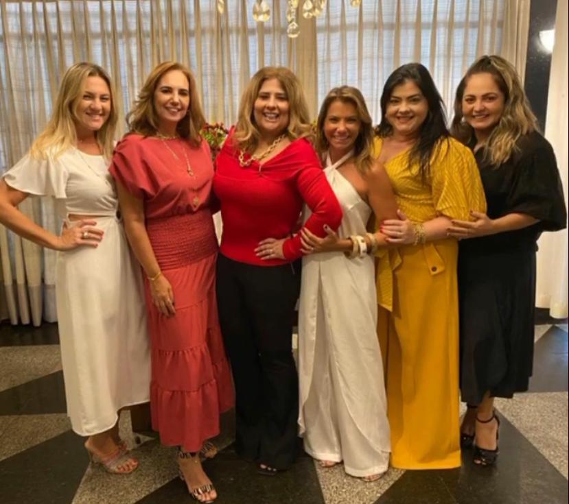 Alegria e alto astral marcam a troca de idade de Montiele Arruda