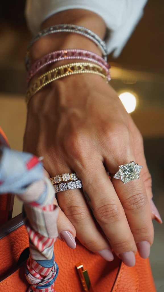 50730041 3ef6 49c8 A526 2f2406b11329