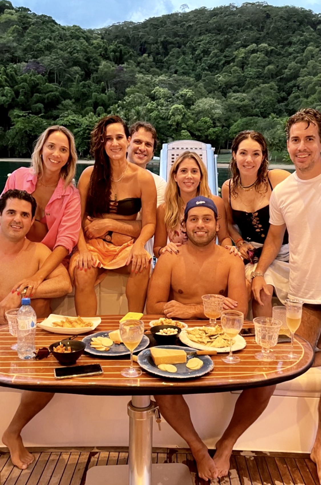 Igor Araripe comemora aniversário em Angra dos Reis Igor Araripe comemora aniversário em Angra dos Reis
