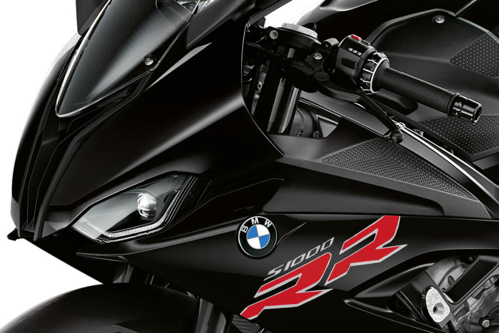 BMW S 1000 RR ganha nova cor no mercado brasileiro: preto metálico