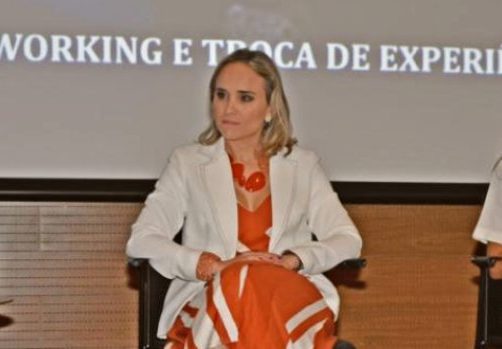 Fernanda Pacobahyba afirma que o Ceará já pediu isenção de ICMS para o capacete de ventilação assistida Elmo, ao Confaz Fernanda Pacobahyba afirma que o Ceará já pediu isenção de ICMS para o capacete de ventilação assistida Elmo, ao Confaz