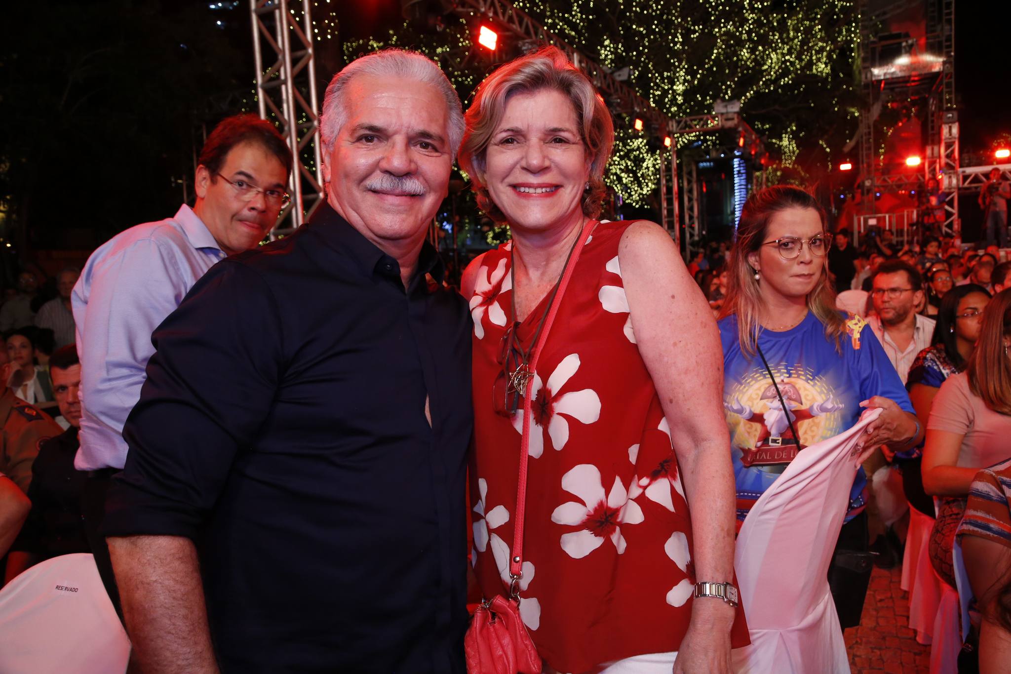 Pio Rodrigues e Stela Rolim completam 40 anos de casados