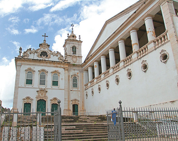 Obras de Christian Cravo e Mario Cravo Neto são doadas para reforma de igreja em Salvador