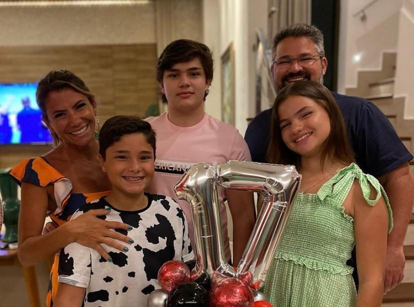 Vanessa e Mário Queirós festejam os 17 anos de Pedro