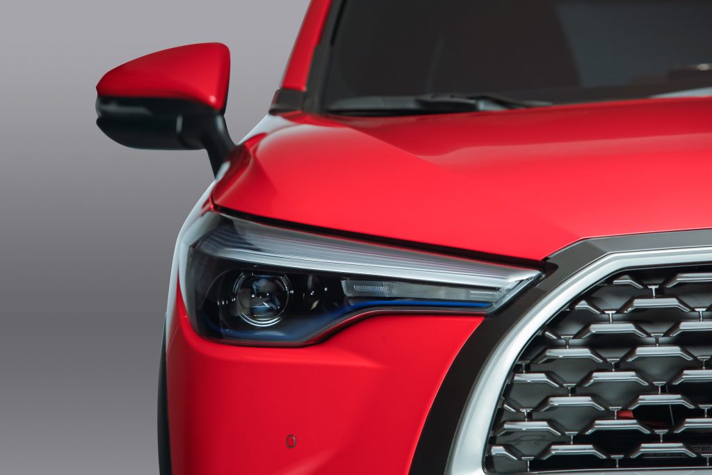 Enfim, realidade! Corolla Cross é apresentado oficialmente no Brasil