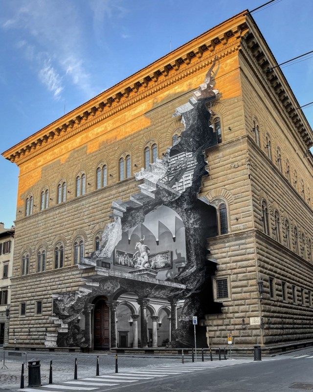 Artista francês JR faz obra de arte no Palazzo Strozzi