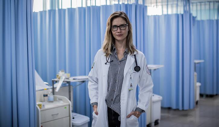 Ana Claudia Michels comemora aprovação para a residência no Hospital Albert Einstein