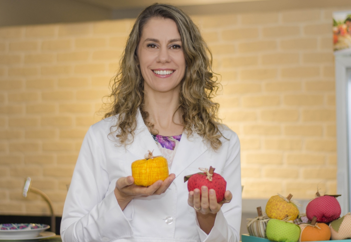 Danielle Lodetti fala sobre nutrição e ansiedade em live do SESI Ceará