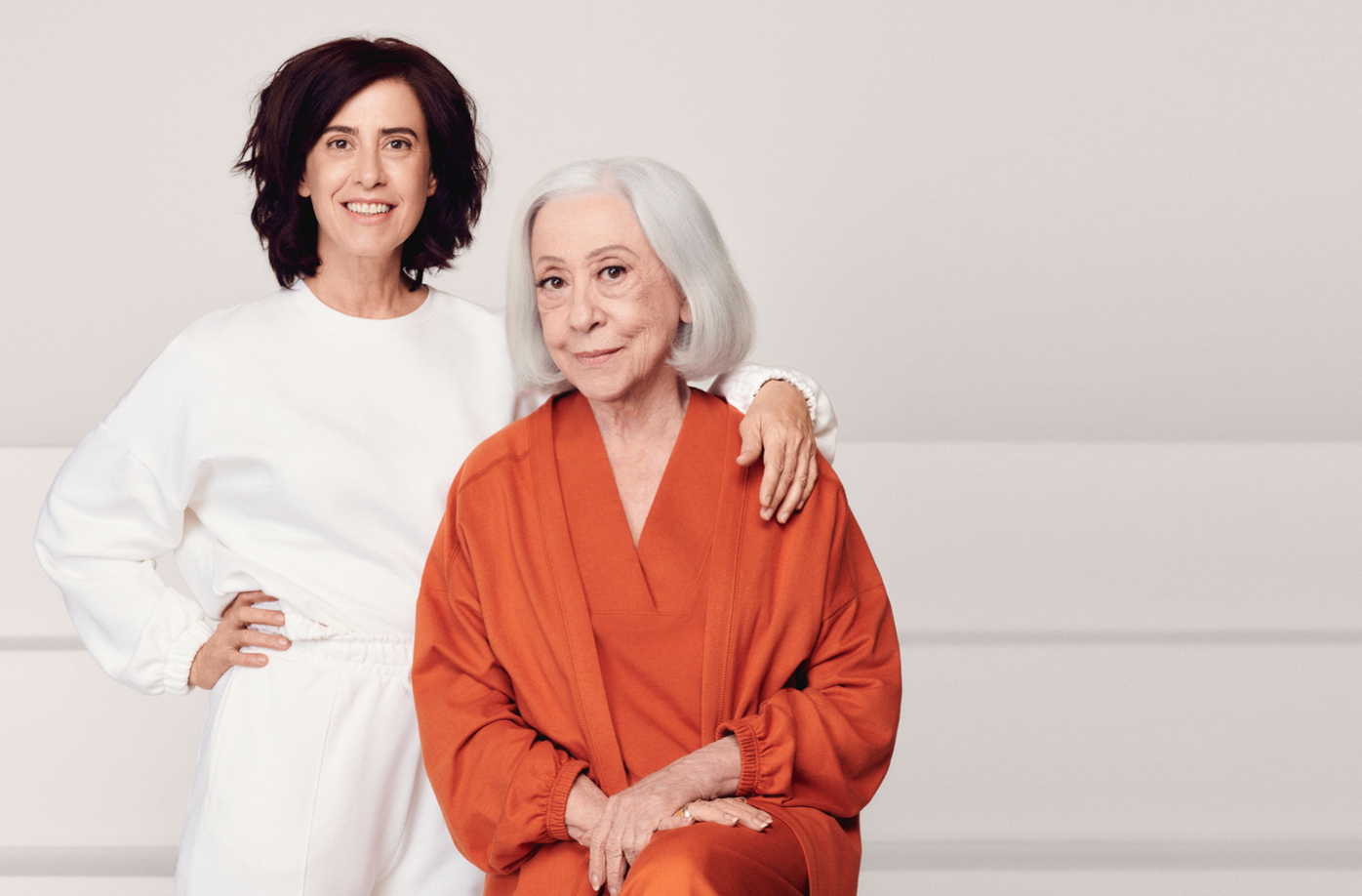 Hering une Fernanda Montenegro e Fernanda Torres para celebrar Dia das Mães