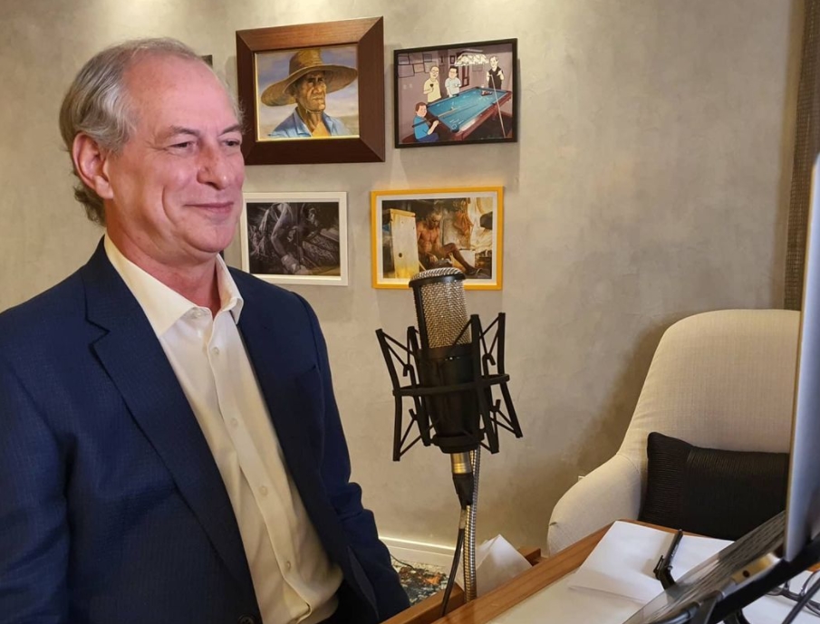 Ciro Gomes fala sobre a reforma tributária em debate promovido pela CDL de Fortaleza