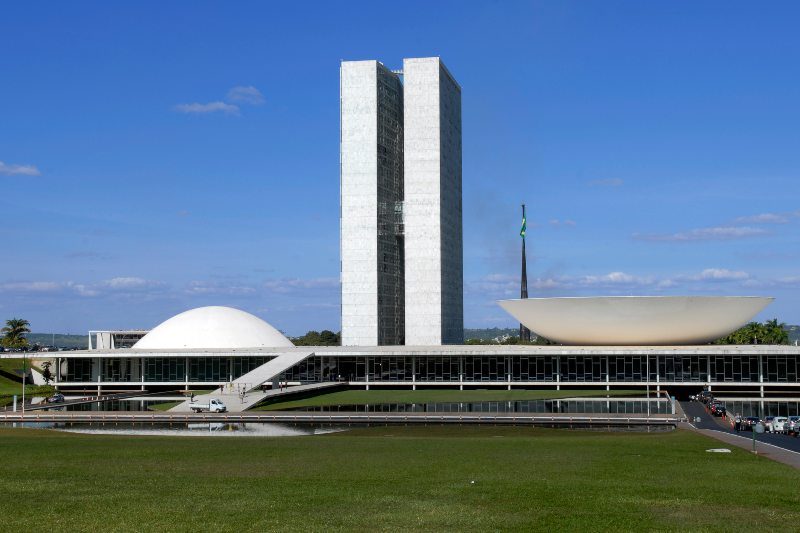 Pressão do STF e reação do Senado redesenham controle das emendas parlamentares