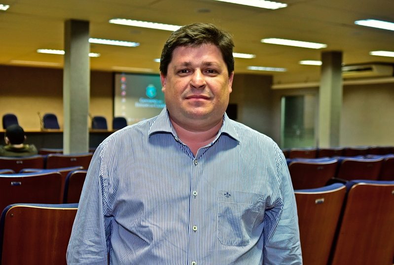 George Lima assume uma cadeira na Assembleia Legislativa e vai atuar de maneira intensiva na economia verde George Lima assume uma cadeira na Assembleia Legislativa e vai atuar de maneira intensiva na economia verde