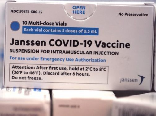 Estados Unidos recomendam pausa no uso de vacina da Johnson & Johnson Estados Unidos recomendam pausa no uso de vacina da Johnson & Johnson
