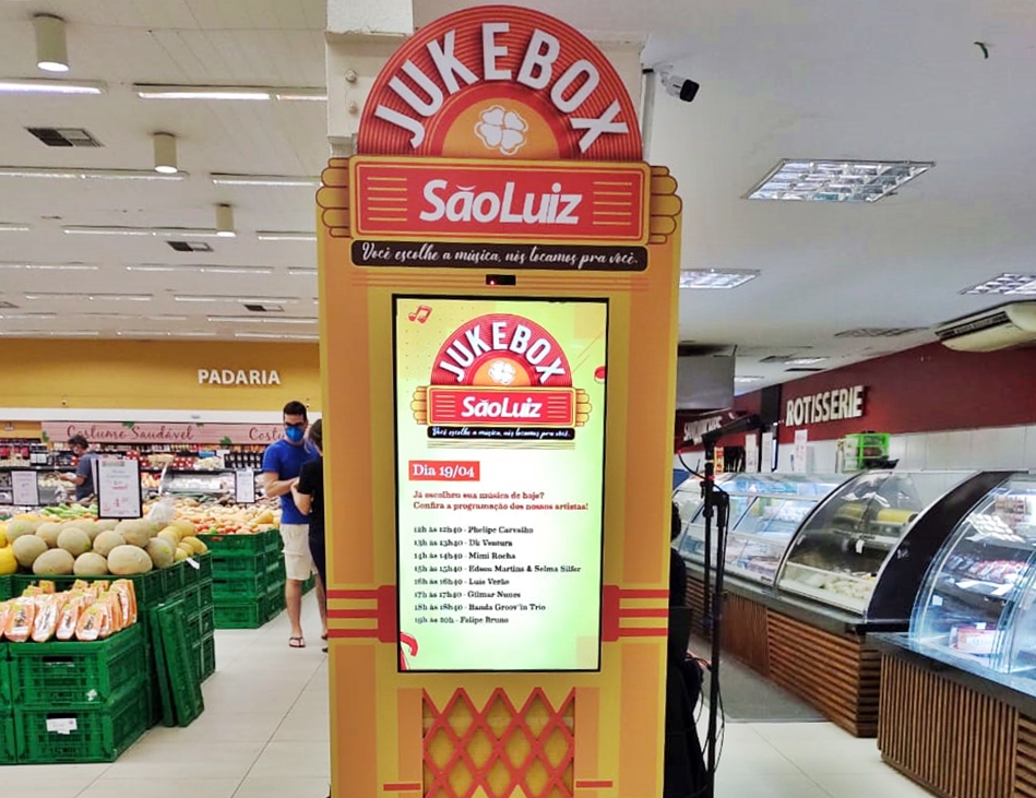Mercadinhos São Luiz leva jukebox para lojas em apoio aos músicos. Vem saber! Mercadinhos São Luiz leva jukebox para lojas em apoio aos músicos. Vem saber!