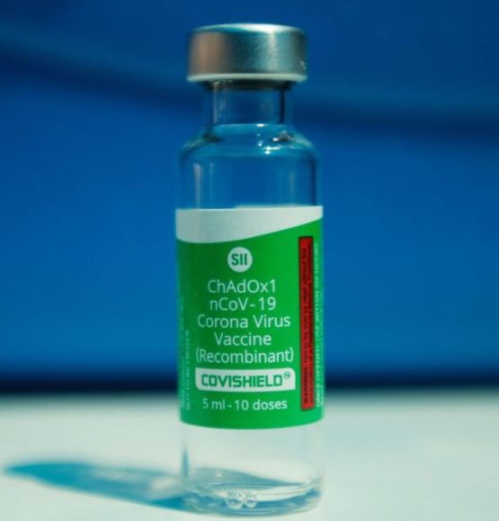 Fiocruz, Governo Federal e AstraZeneca assinam o acordo que dará ao Brasil autonomia para a produção de vacinas Fiocruz, Governo Federal e AstraZeneca assinam o acordo que dará ao Brasil autonomia para a produção de vacinas