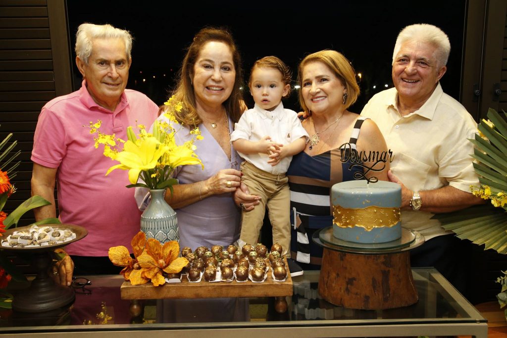 Fernando, Ines, David Rodrigues Neto, Auricelia E Deusmar Queiros