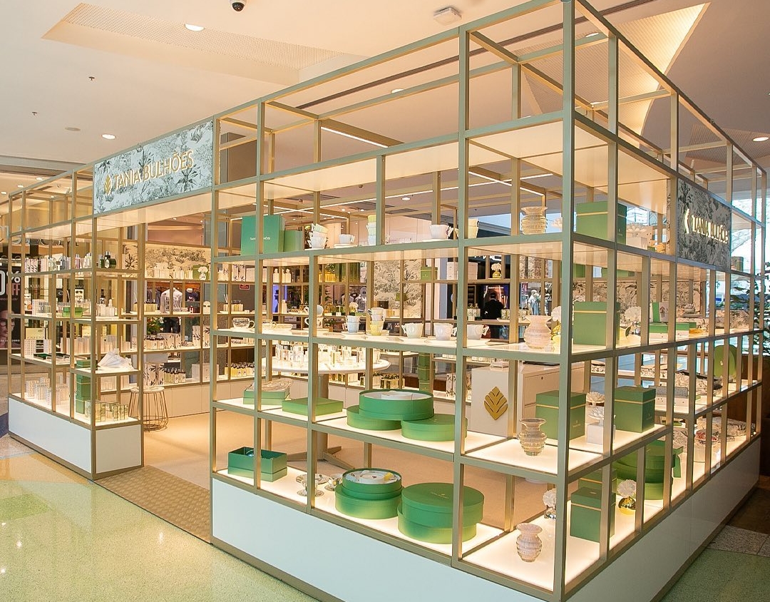 Em processo de expansão, Tania Bulhões inaugura gazebo no Shopping Iguatemi Fortaleza