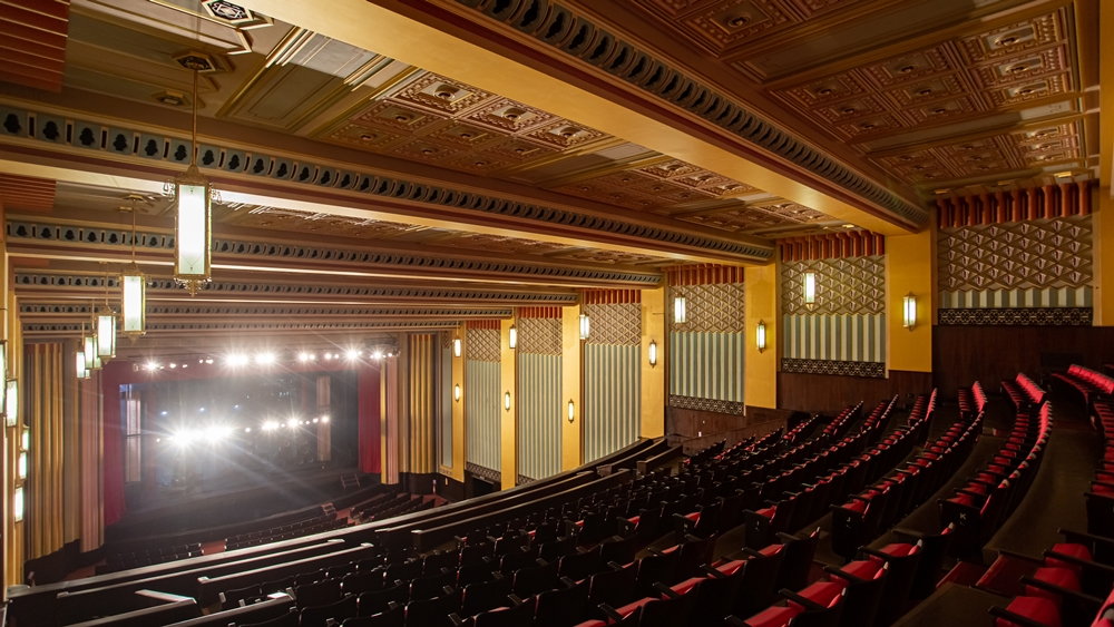 Cineteatro São Luiz retoma sua programação presencial em julho. Vem saber!