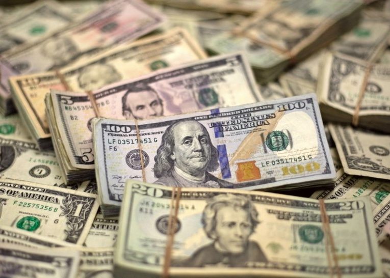 Dólar fecha o dia a R$ 5,146 e Ibovespa tem recorde nominal aos 128.267 pontos