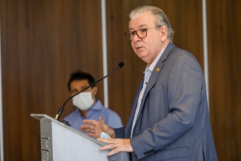 pandemia e desenvolvimento - Ricardo Cavalcante recebe o presidente da AL, Evandro Leitão, e comitiva de parlamentares na FIEC