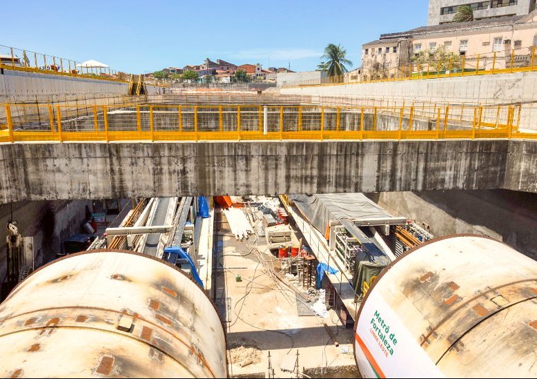 Trânsito será bloqueado na Av. Santos Dumont devido a obras do Metrofor