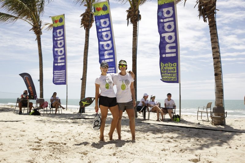 À beira mar - A.T Jewel promove o 1º Torneio de Beach Tennis do Portofino Riviera Villas
