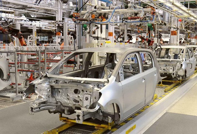Produção de veículos cai 4,2% em julho devido à falta de peças, afirma Anfavea