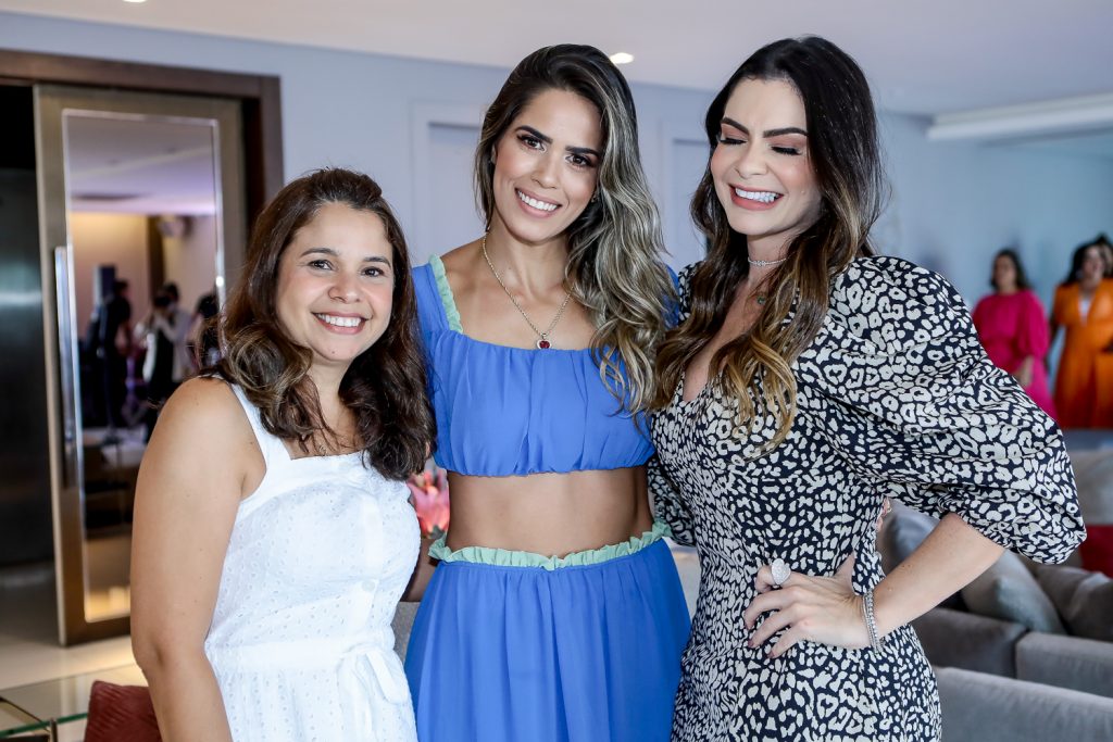 Daniele De Paula, Sandra Bezerra E Dezirre Cavalcante