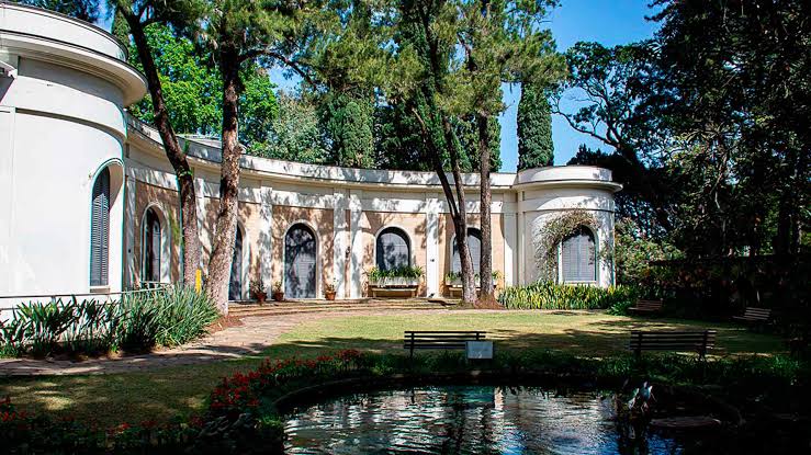 A Casa Museu Ema Klabin, em São Paulo, retoma atividades