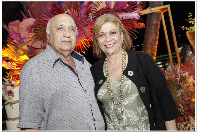 Cheers - Iate Clube serve de palco da festa de aniversário de Salete Araújo