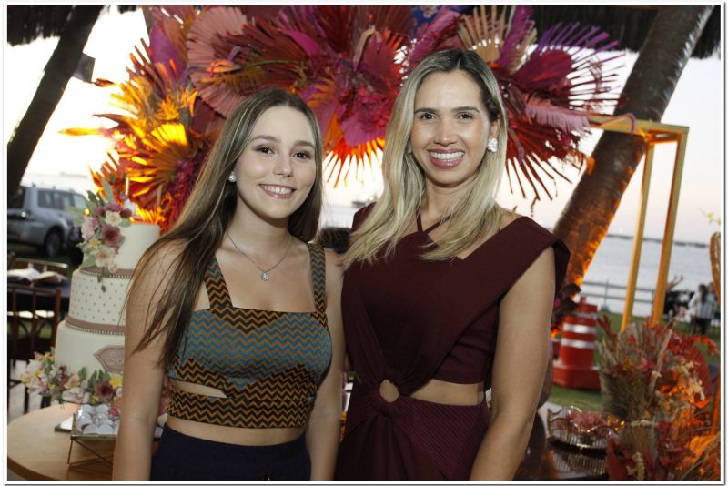 Cheers - Iate Clube serve de palco da festa de aniversário de Salete Araújo