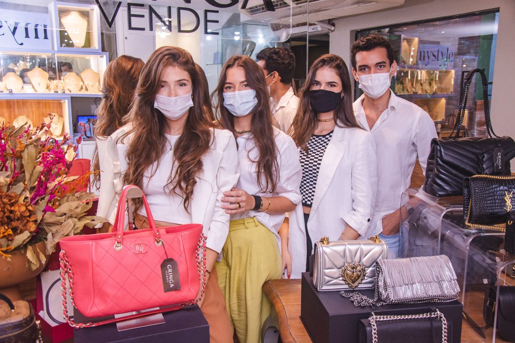 Karolina Stocklow, Maria Clara Quindere, Duda Cidrao E Pedro Lucas