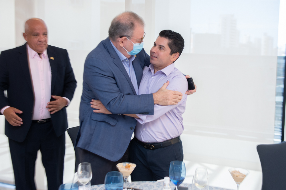 Ricardo Cavalcante E Pompeu Vasconcelos (1)