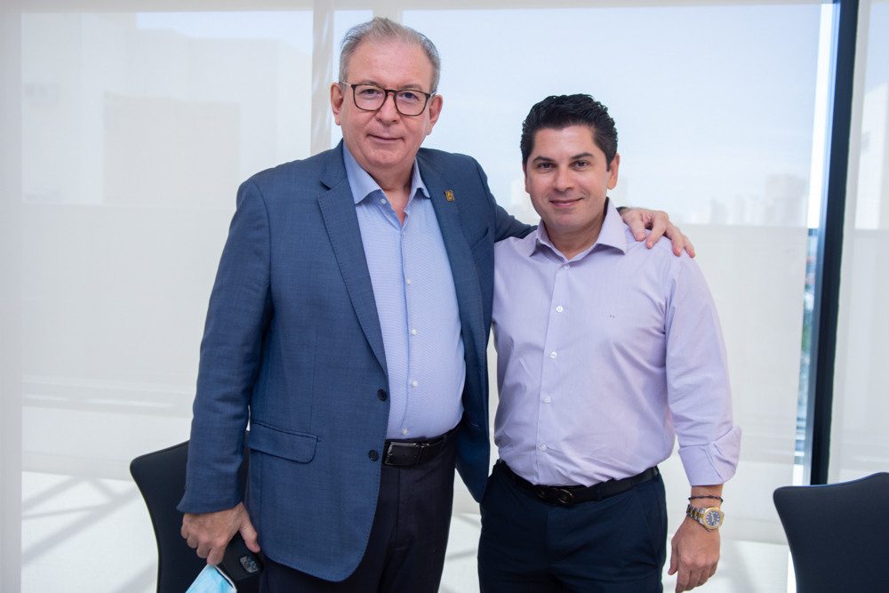 Ricardo Cavalcante E Pompeu Vasconcelos (2)