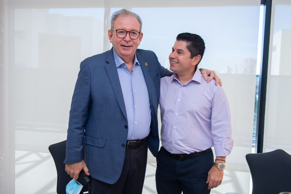 Ricardo Cavalcante E Pompeu Vasconcelos (3)