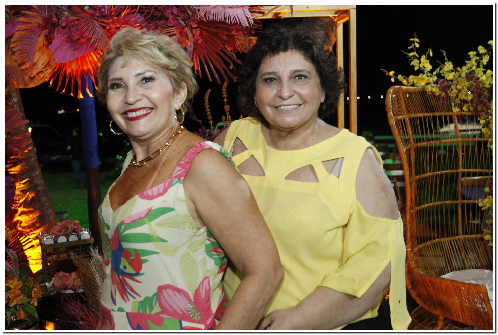 Salete Araujo E Socorro Trindade