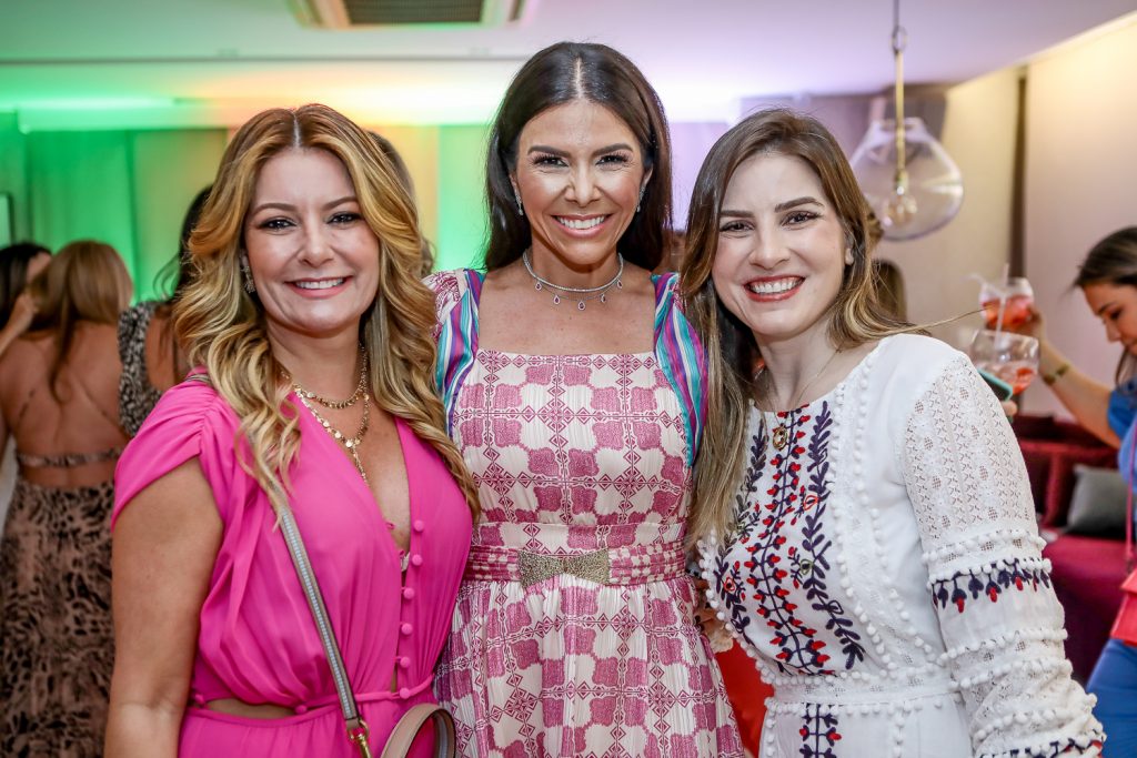 Tatiana Luna, Roberta Costa E Maria Clara Dallolio
