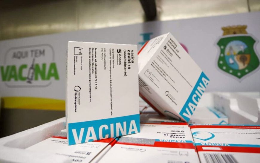 Governo do Ceará ultrapassa marca das 7 milhões de doses de vacinas já aplicadas Governo do Ceará ultrapassa marca das 7 milhões de doses de vacinas já aplicadas